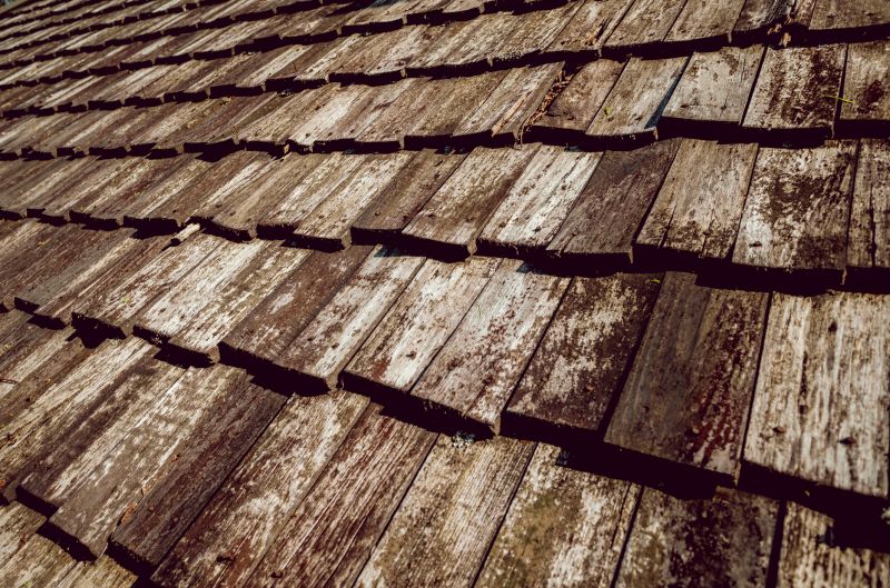 Wood Shake Roof Installation
